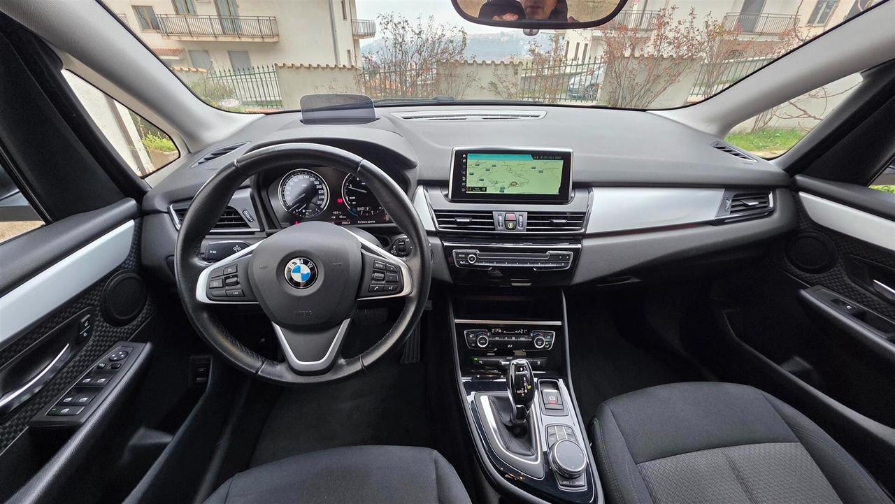 Bmw 2er Active Tourer 218d Luxury