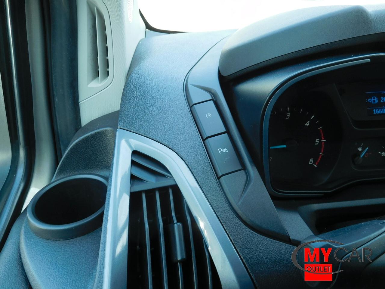 Ford Tourneo Custom 310 2.0 TDCi 170cv PC Titanium
