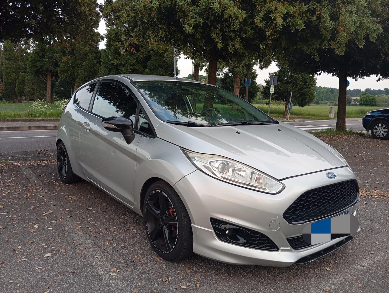 Ford Fiesta 1.4 3p. Bz.- GPL Titanium