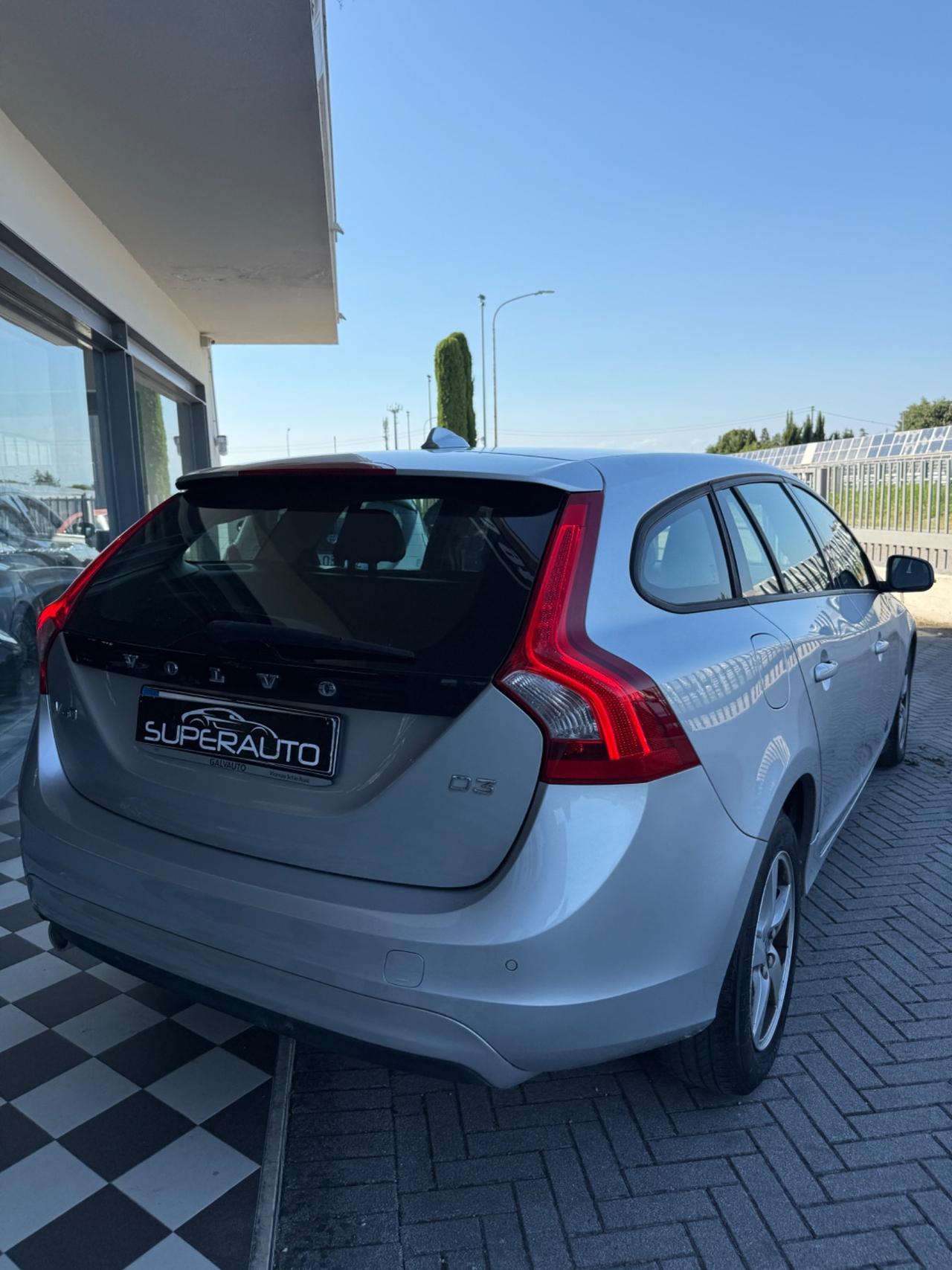 Volvo V60 D3 Geartronic Summum