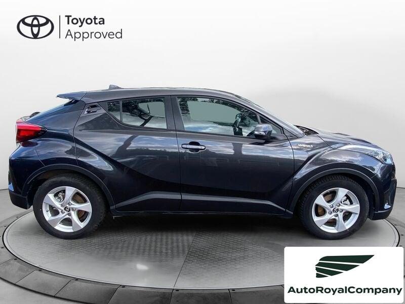 Toyota C-HR C-HR 1.8 Hybrid E-CVT Active