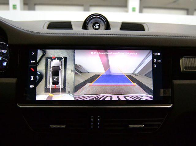 PORSCHE Cayenne Coupé 3.0 V6 E-Hybrid Platinum Edition Iva Esposta