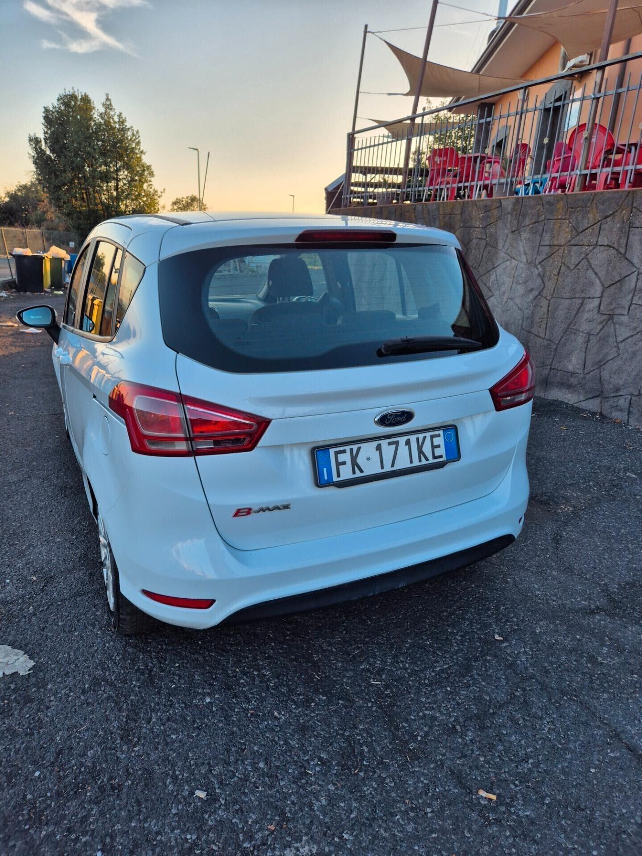 Ford B-Max 1.4 90 CV GPL Titanium