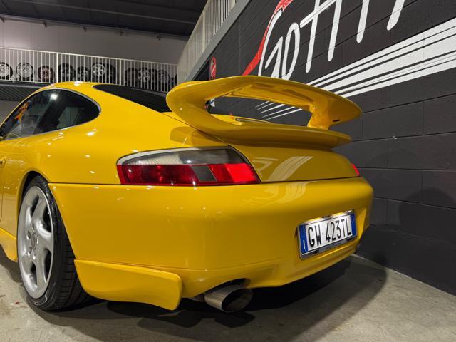 PORSCHE 911 KIT GT3 YELLOW DAVVERO UNICA