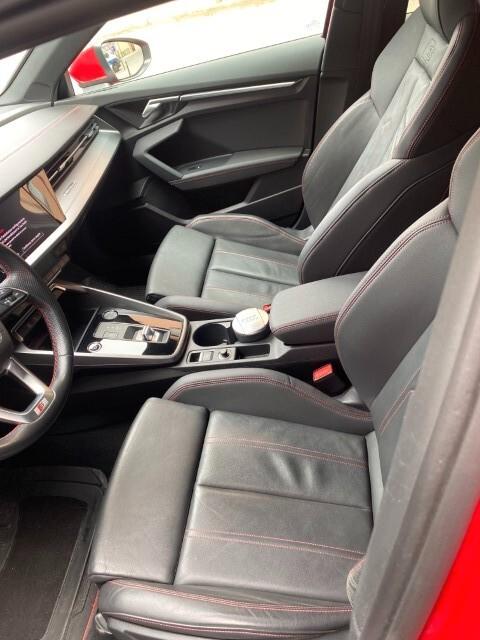 Audi A3 Sportback 30 TFSI G-Tron S-Tronic S-Line Edition