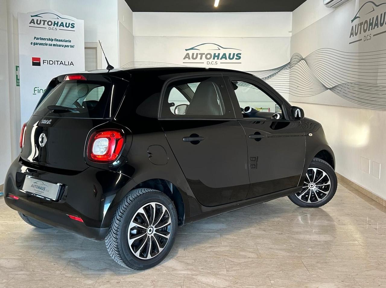 Smart ForFour 1.0 Prime tot black