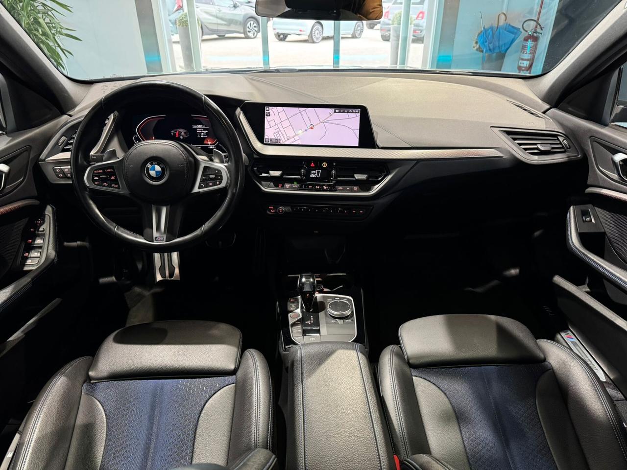 Bmw 118d 5p. M-Sport Shadow Line