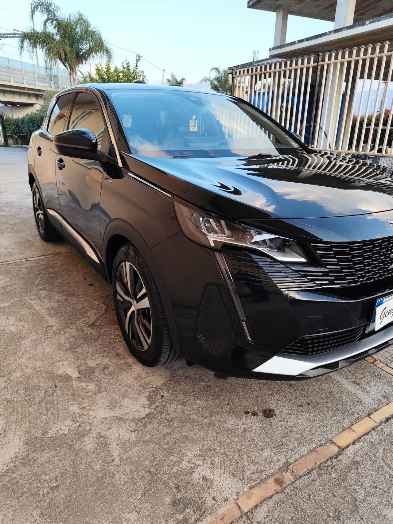 Peugeot 3008 Hybrid 225 e-EAT8 Allure Pack