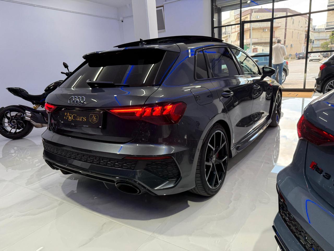 Audi A3 RS 3 SPB TFSI quattro S tronic