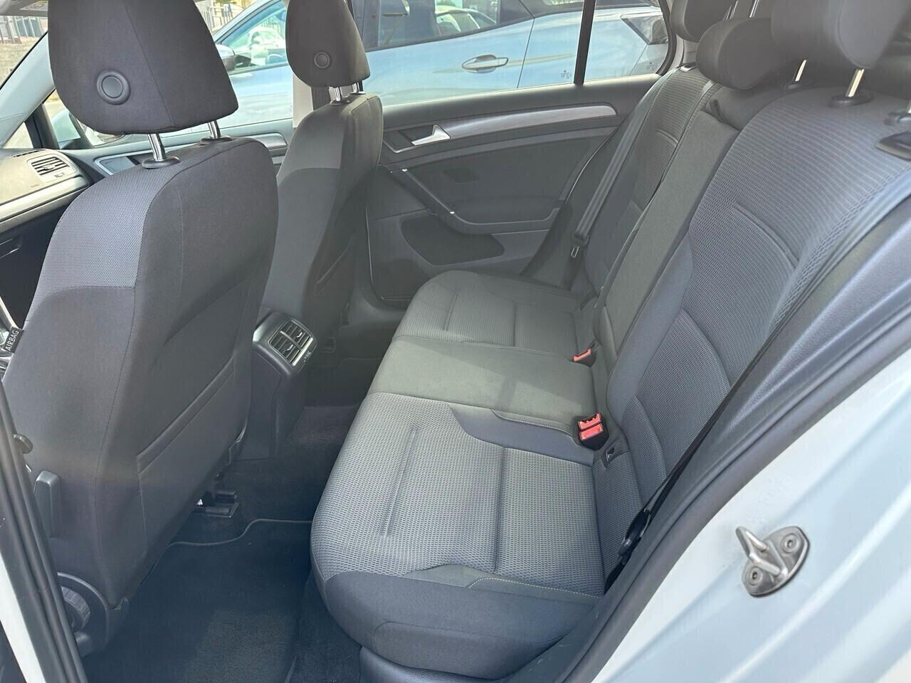 Volkswagen Golf 7.5 1.6 tdi 115cv dsg Sport