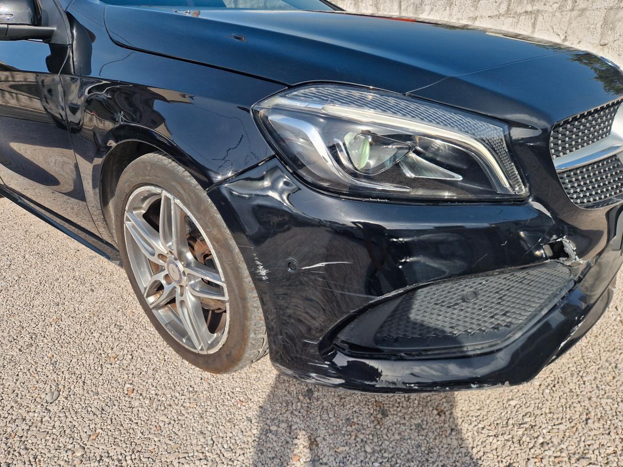 Mercedes-benz A 180d Automatic -2015