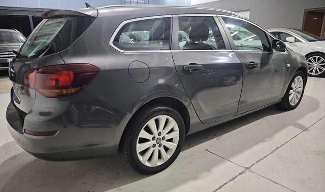 Opel Astra Neopatentati