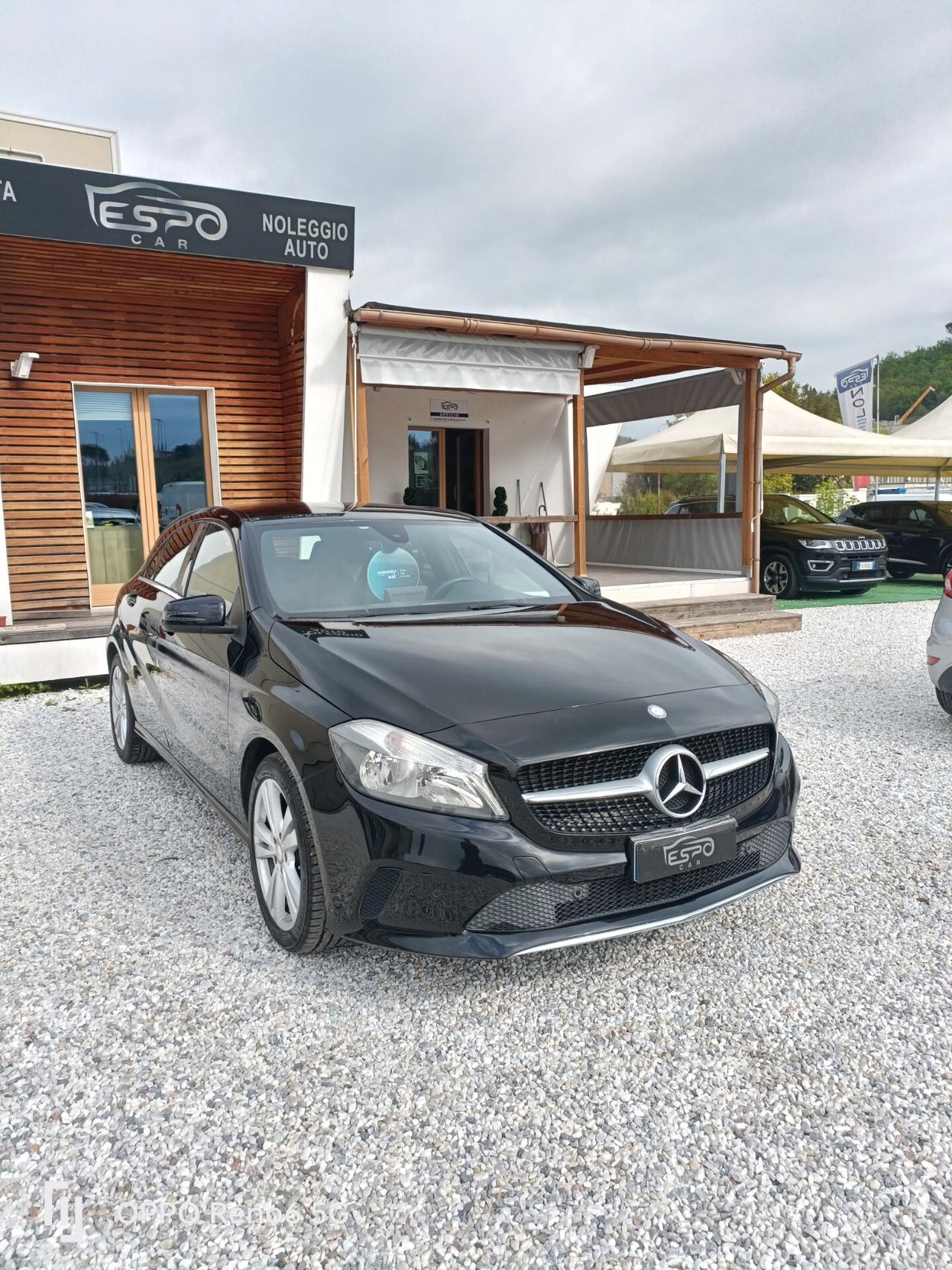 Mercedes-benz A 180 d Premium