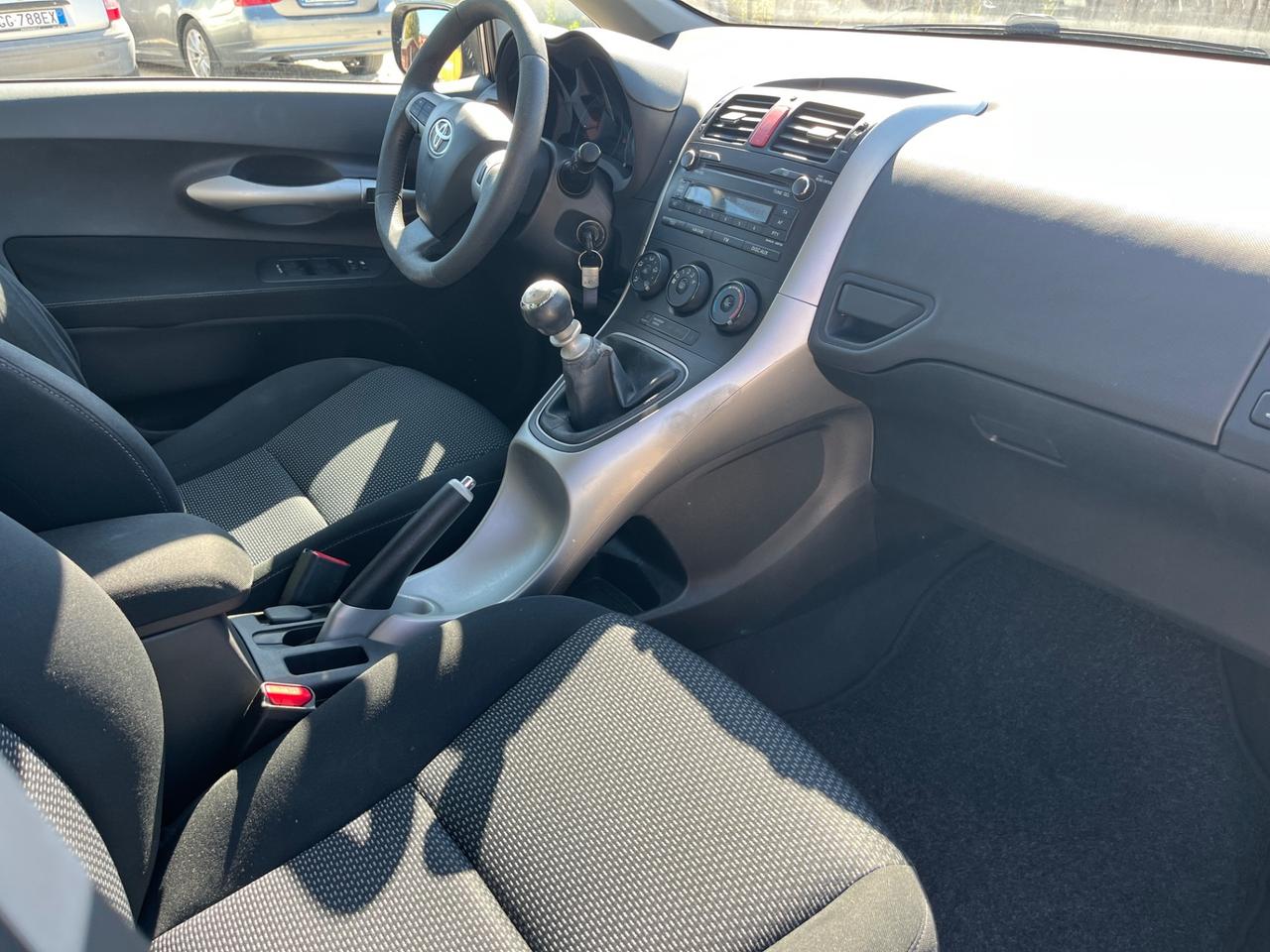 Toyota Auris 1.3 5 porte Active