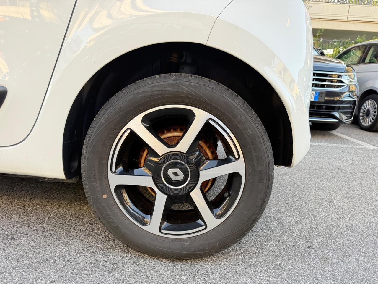 Renault Twingo LIMITEED C.AUTOMATICO PDC BLUETOOTH CERCHI 16