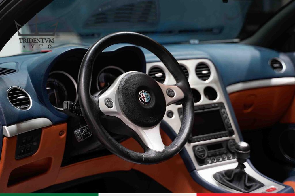 Alfa Romeo Spider 3.2 V6 Q4 260cv