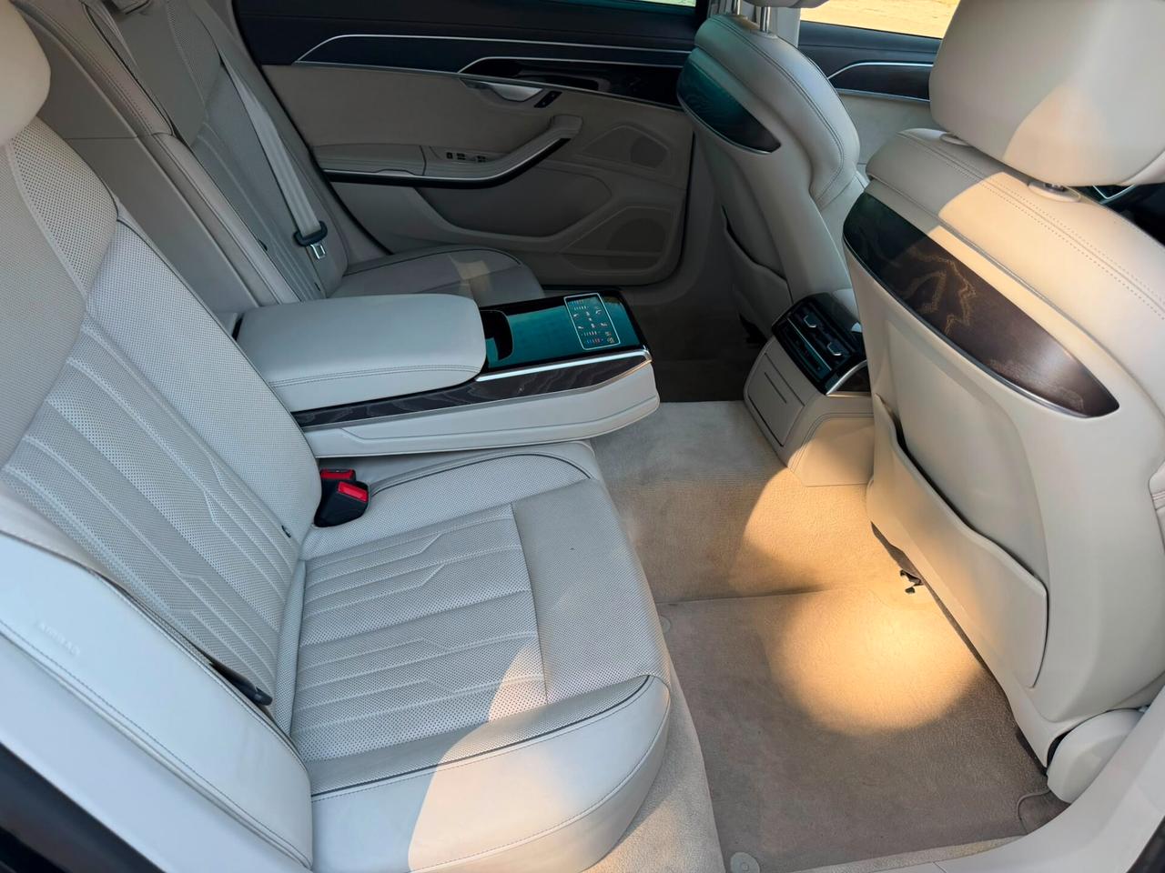 Audi A8 L 60 TDI 4.0 quattro tiptronic