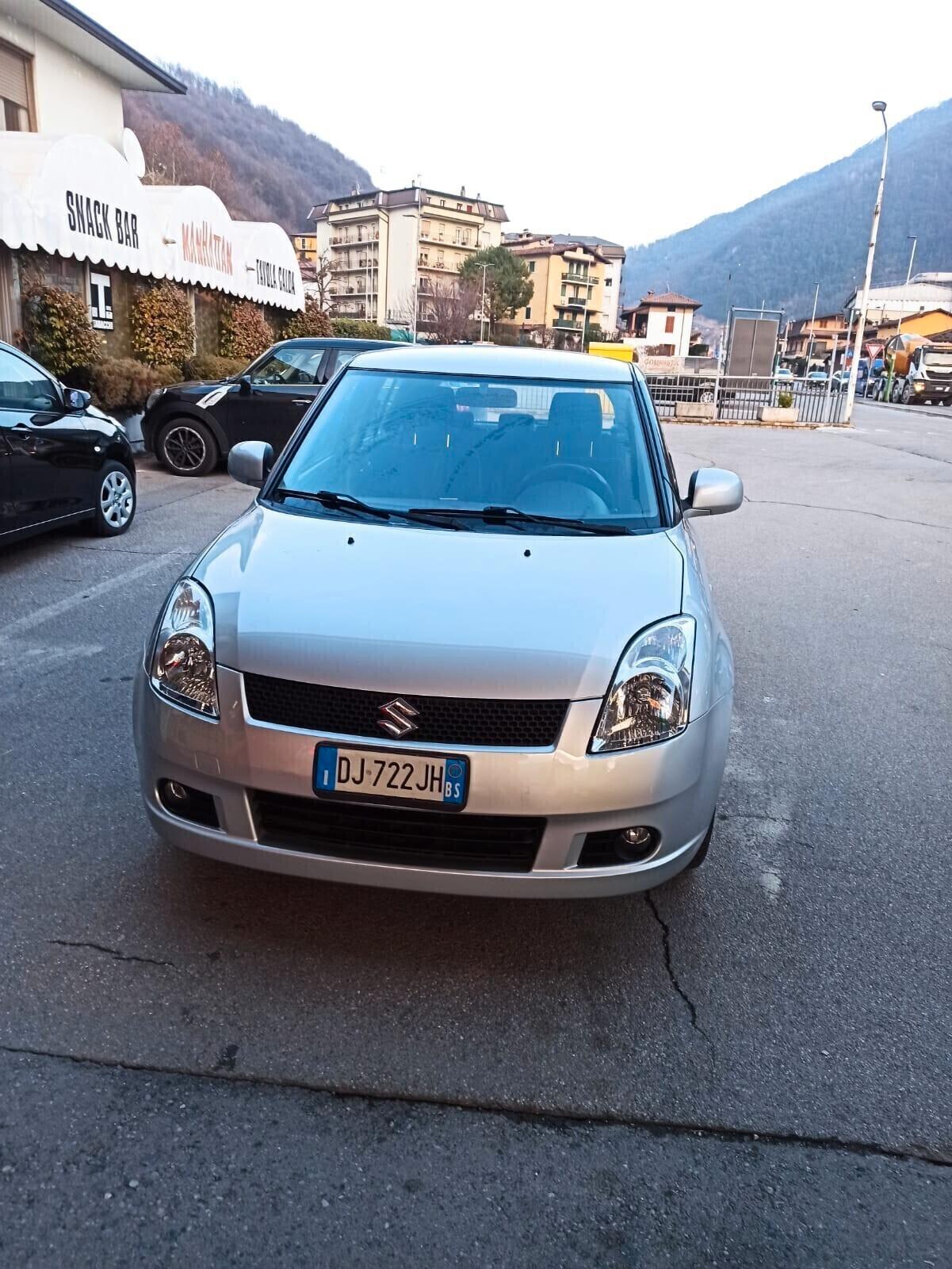 Suzuki Swift 1.3 4x4 5p. GL