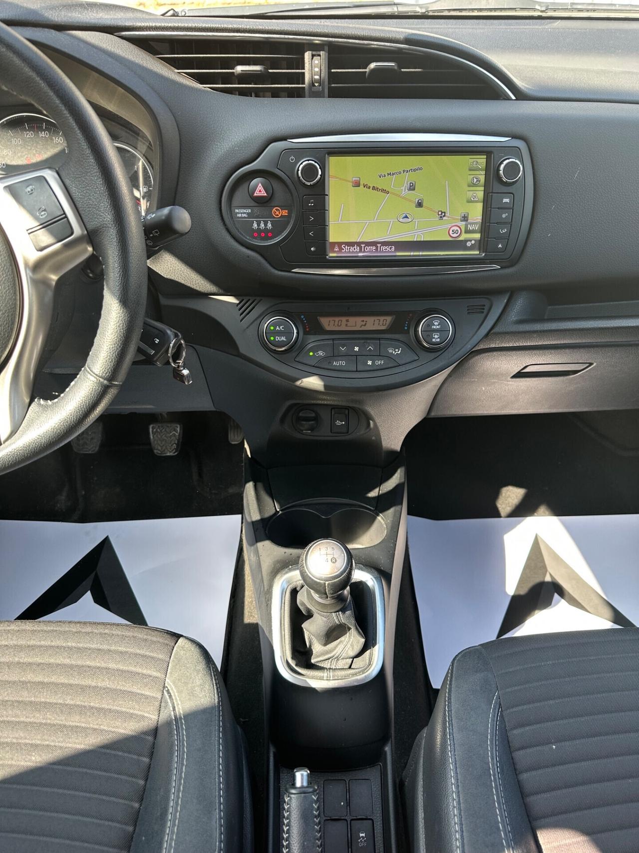 Toyota Yaris 1.0 5 porte Lounge