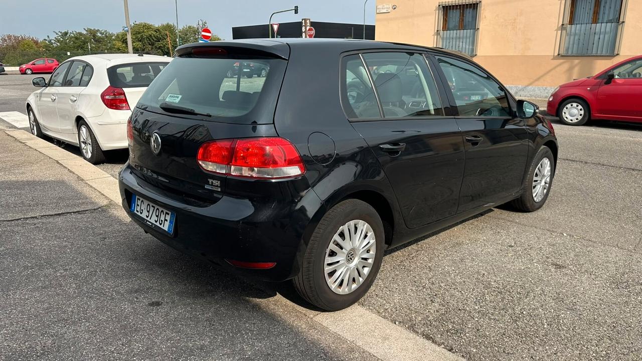 Volkswagen Golf 1.2 TSI 5p. Comf. BlueM. Tech.