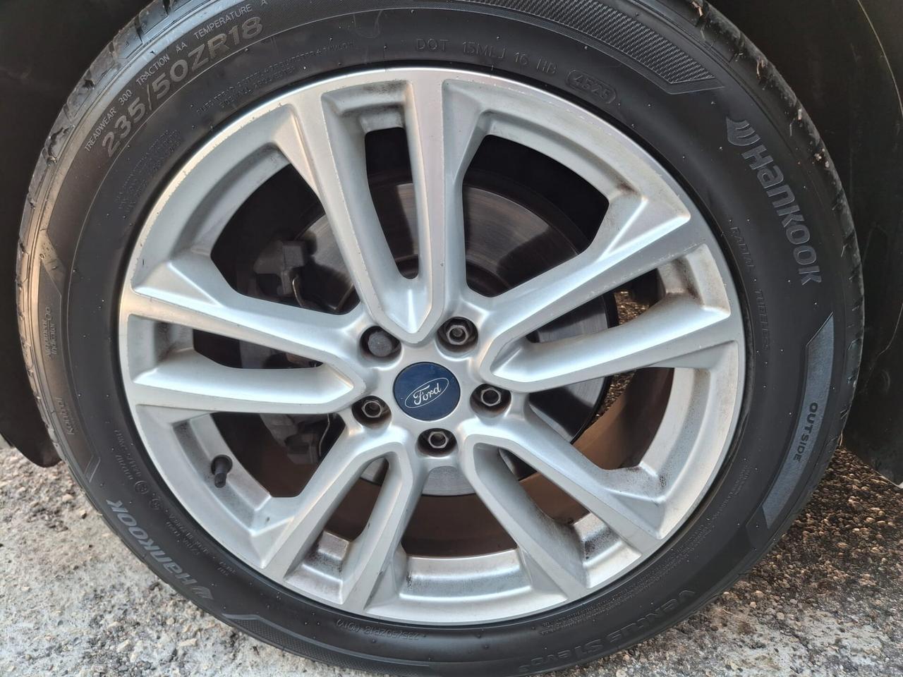 Ford Kuga 2.0 TDCI 180 CV S&S 4WD Powershift Titanium X