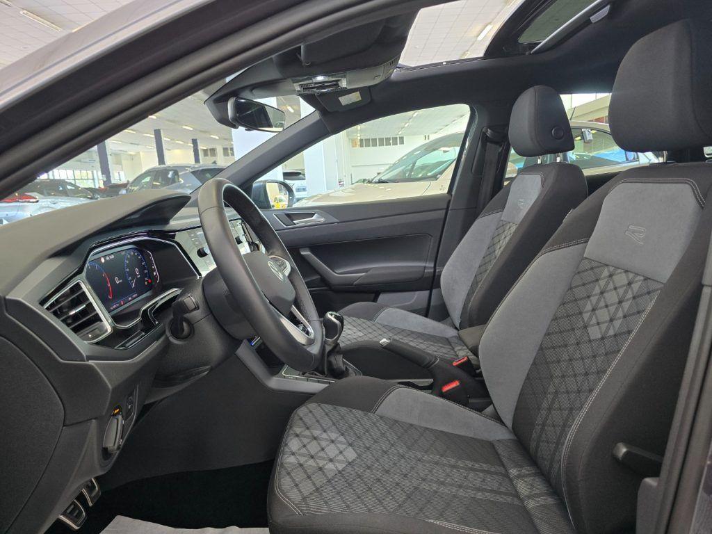 Volkswagen Taigo 1.0 TSI 115 CV R-Line + Tetto