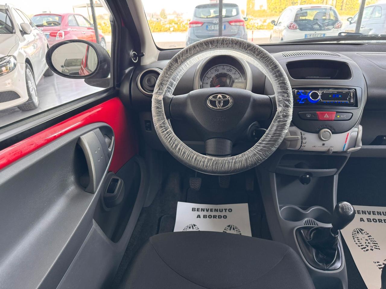 Toyota Aygo 1.0 12V VVT-i 3 porte Sol