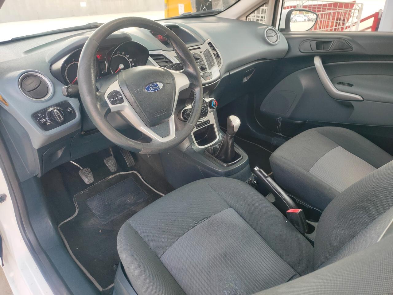 Ford Fiesta Fiesta+ 1.4 TDCi 70CV 3 porte EURO 5 NEOPATENTATI