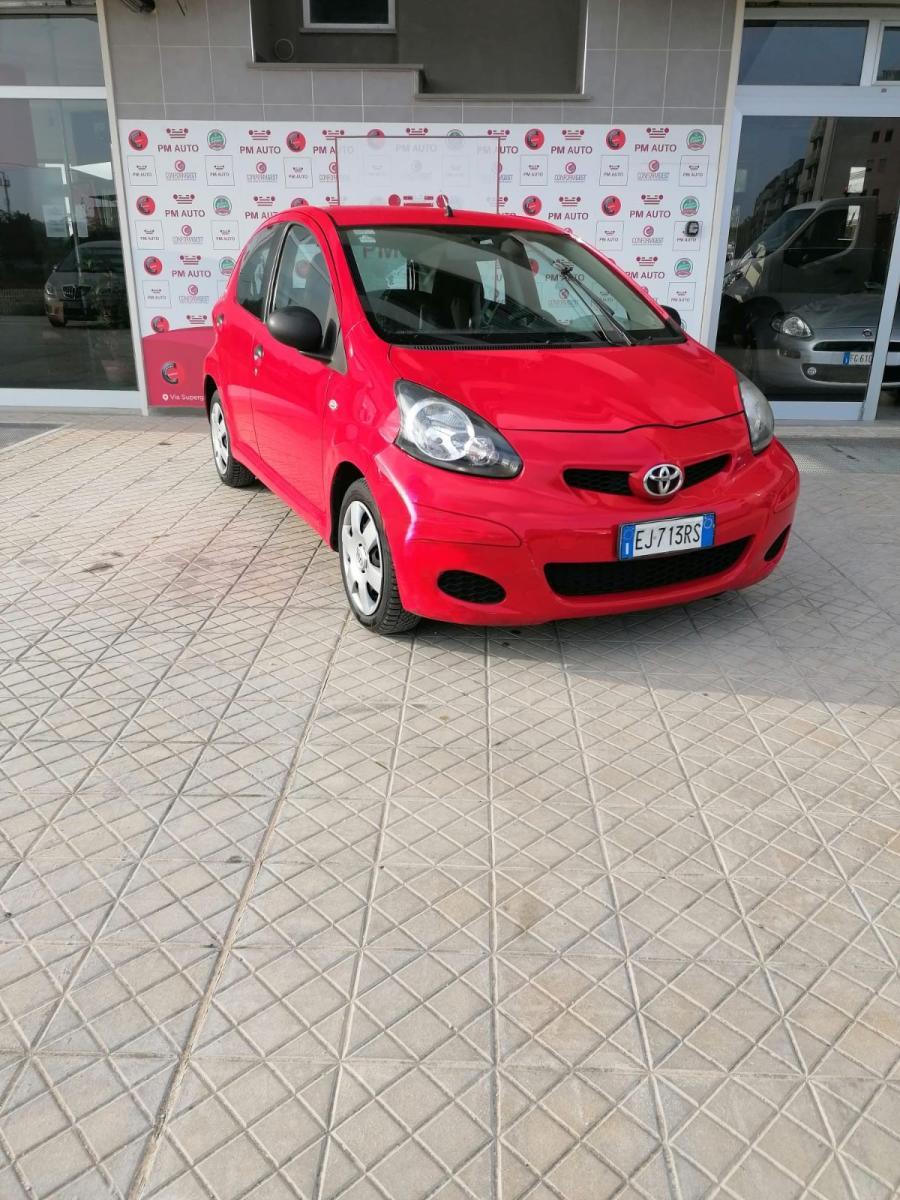 TOYOTA - Aygo - 1.0 12V VVT-i 5p. Sol Connect MMT