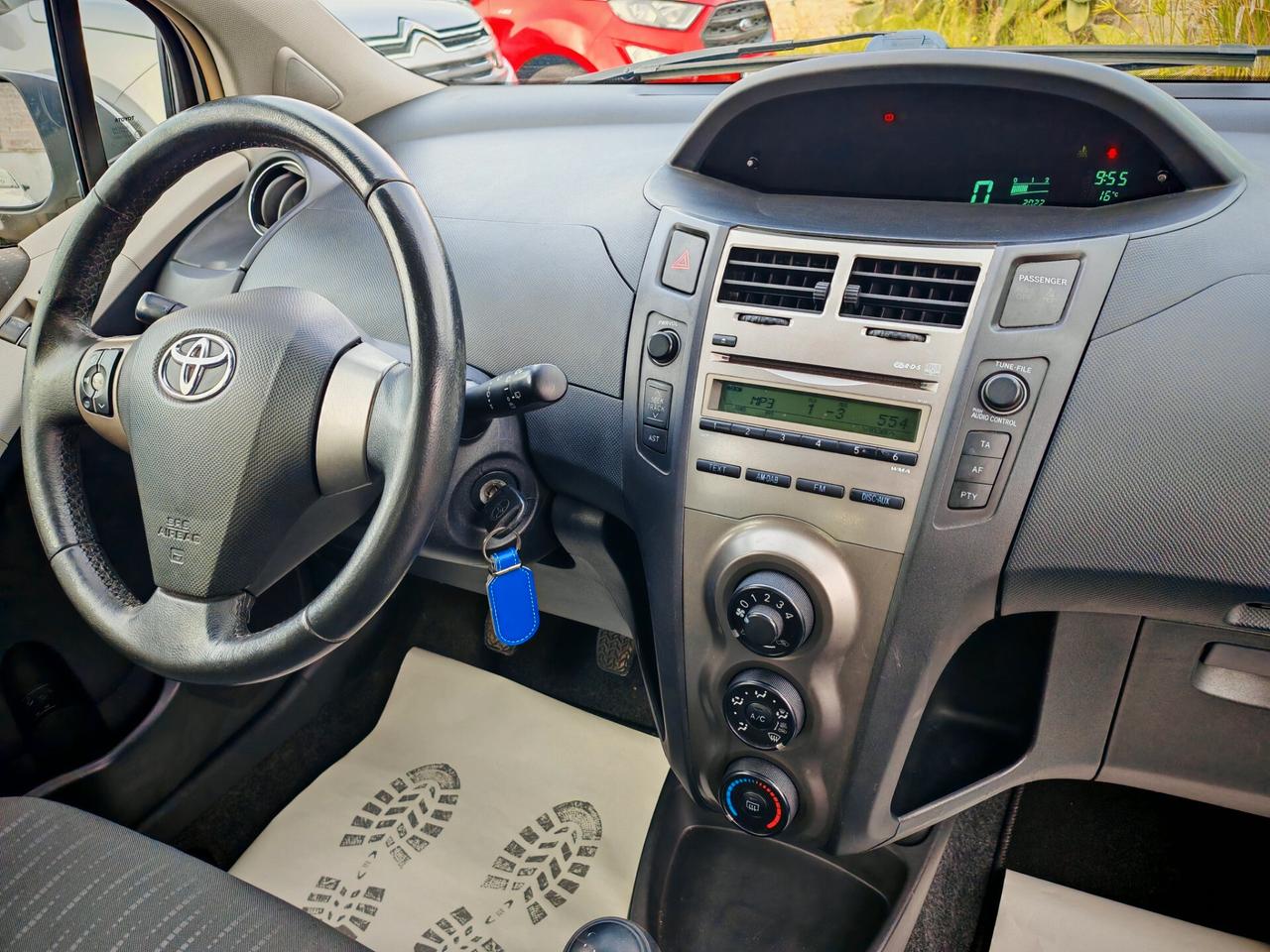 Toyota Yaris 1.4 D-4D Full Optional 2009