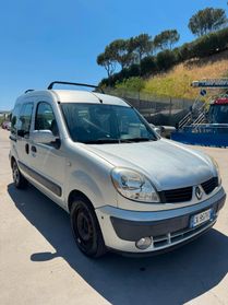 Renault Kangoo 15dci con 5 posti