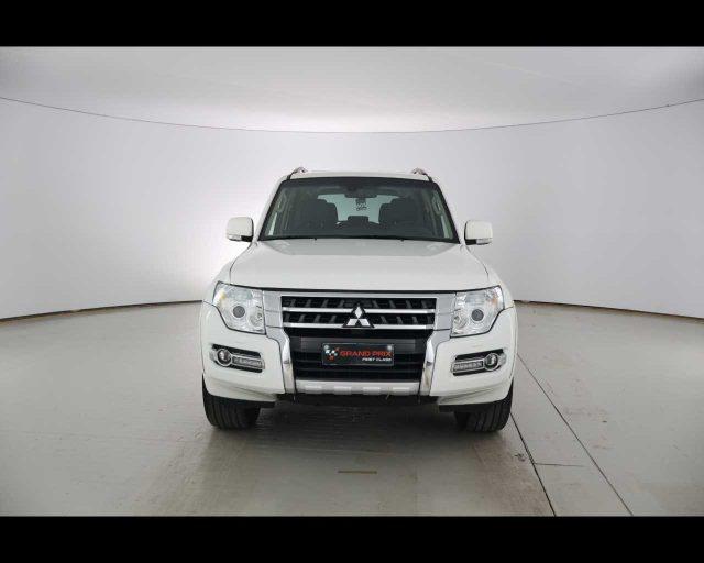 MITSUBISHI Pajero 3.2 DI-D 16V aut. 5p. Instyle DPF