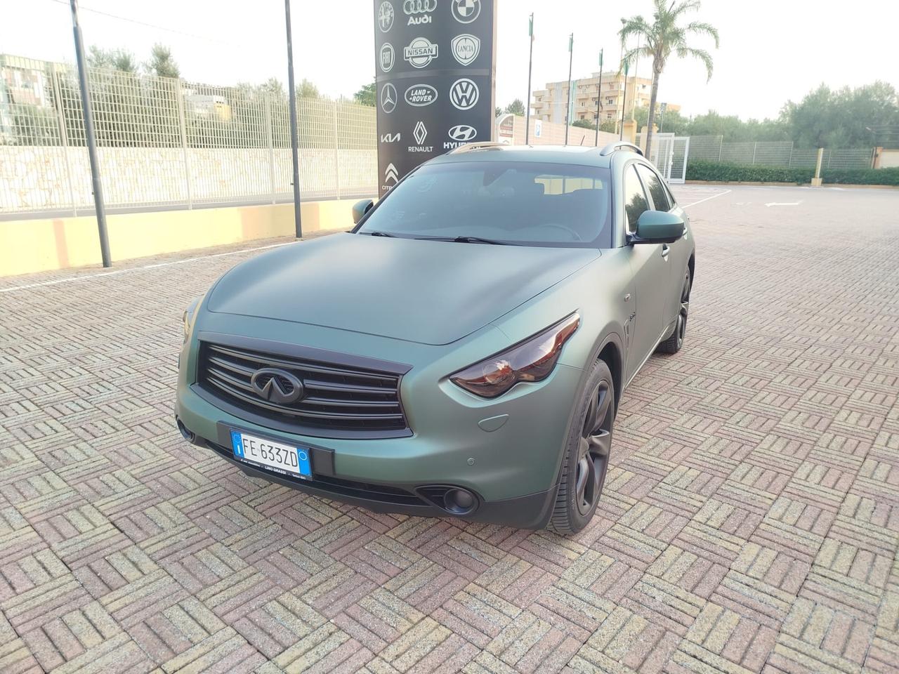 Infiniti QX70 3.0 diesel V6 AT S Premium