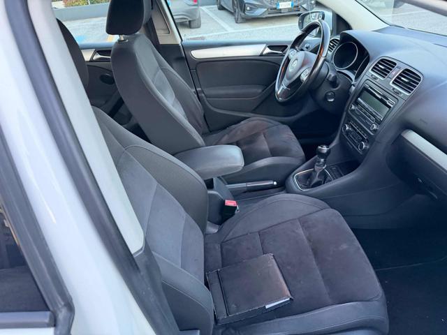 VOLKSWAGEN Golf 1.6 TDI 5p Highline senza nessun lavoro da fare