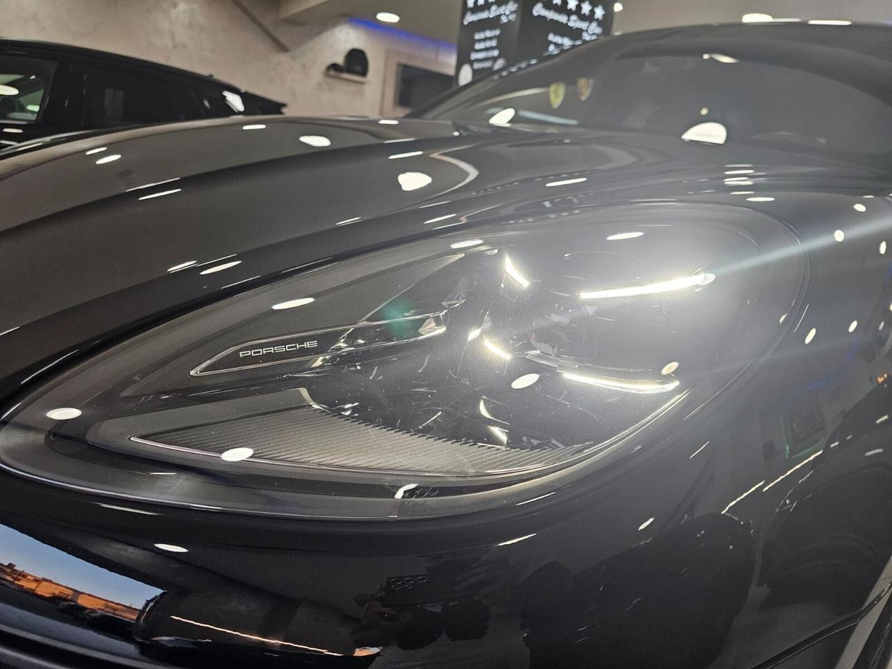 NUOVA PORSCHE MACAN TURBO 2.0 BENZINA 265CV CHRONO SPORT PACK