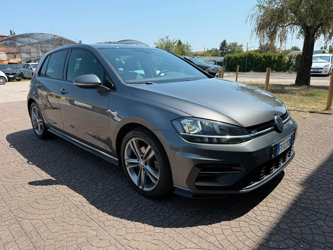 Volkswagen Golf 1.0 TSI 115 CV 5p. R-Line Rline BlueMotion Technology