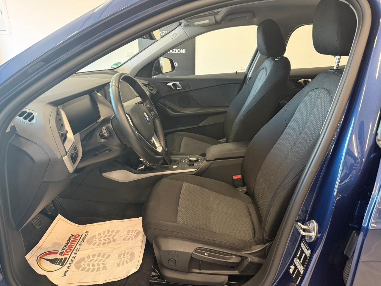 Bmw 118 118i 5p. Business Advantage