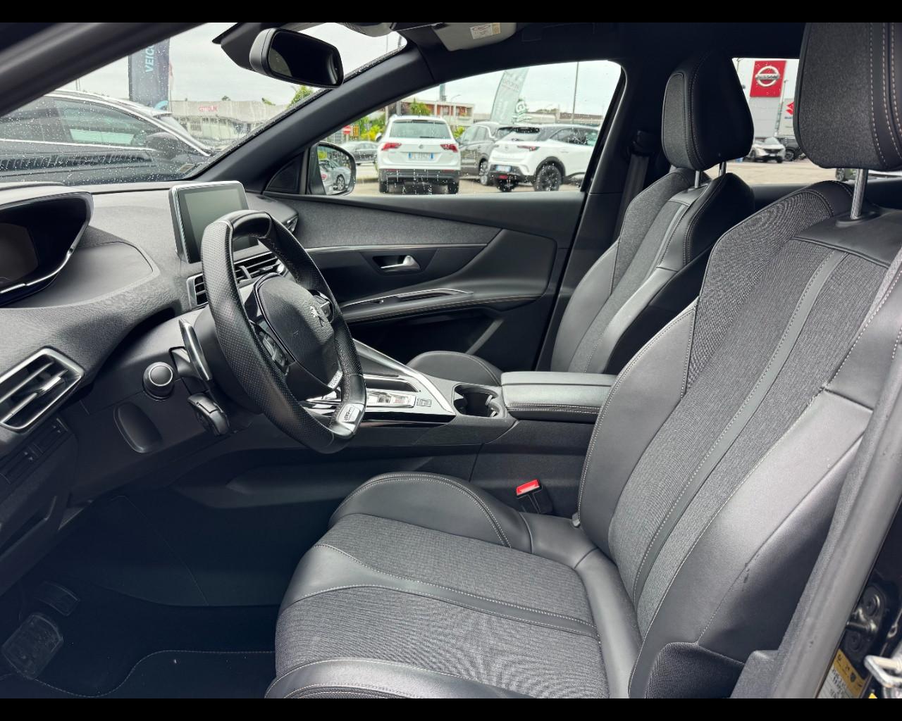 PEUGEOT 3008 2ª serie - 3008 BlueHDi 130 S&S EAT8 GT Line