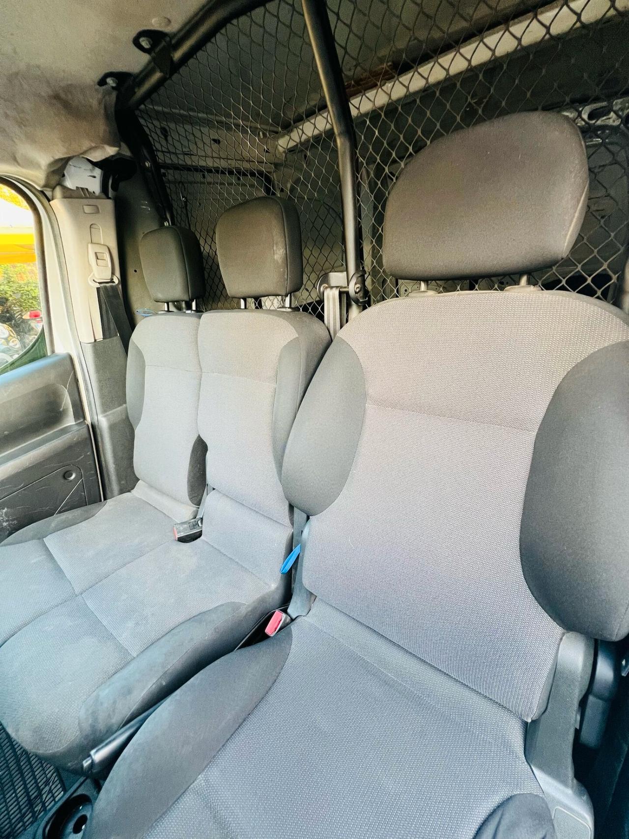 PEUGEOT PARTNER 1.6 HDI 100CV 3 POSTI - 2017