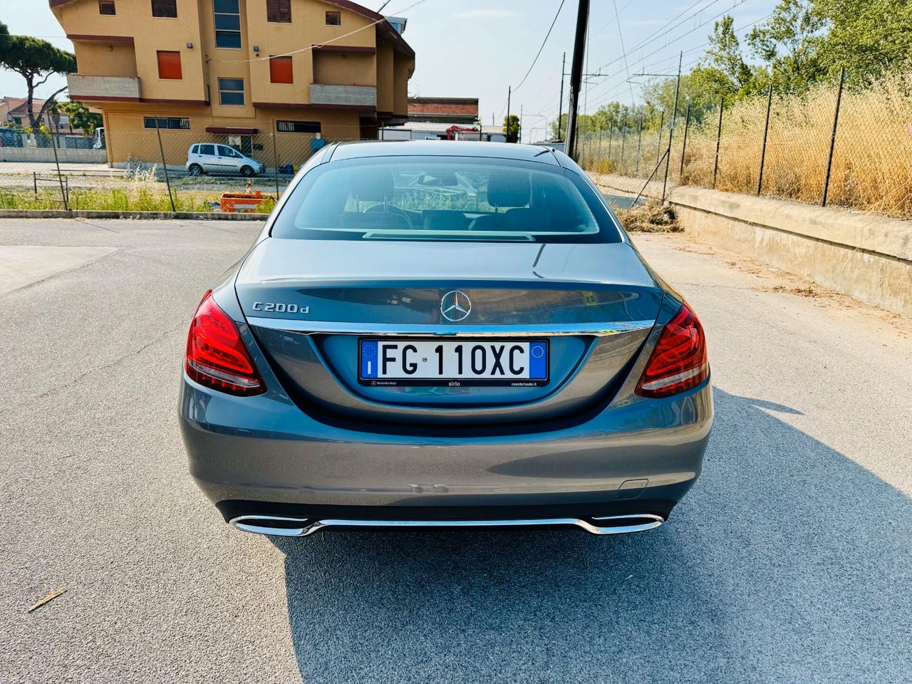 Mercedes-benz C 200 d Premium / LED / NAVI / Automatica