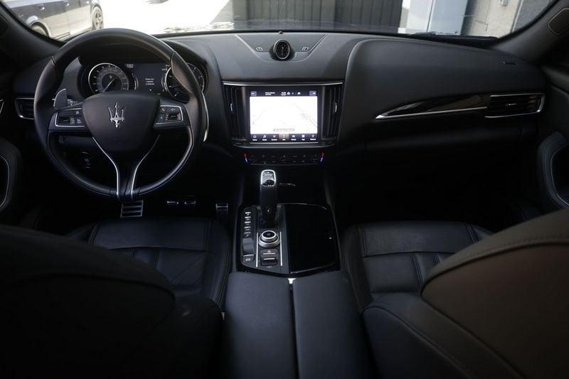 Maserati Levante Maserati Levante 3.0 V6 350cv GranLusso Q4 auto 257KW ANNO 2021
