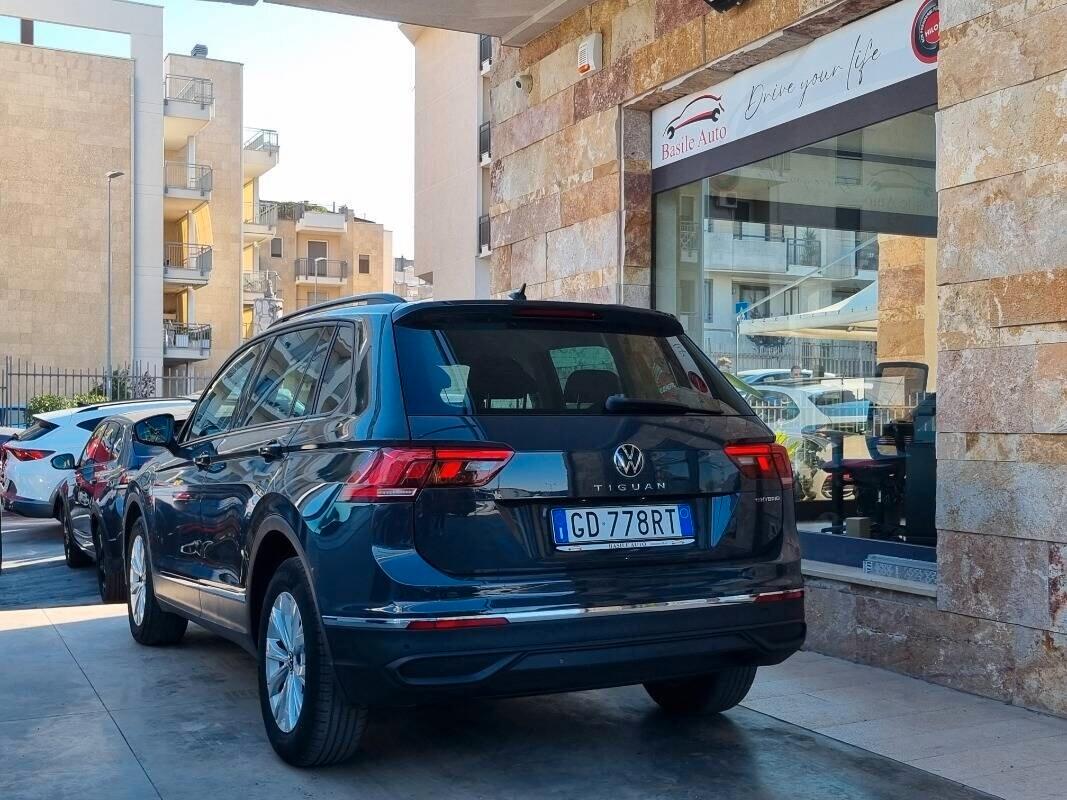 Volkswagen Tiguan II 1.4 tsi eh Life dsg