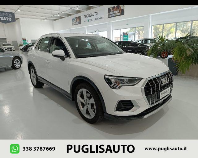 AUDI Q3 35 TDI S tronic Business Advanced