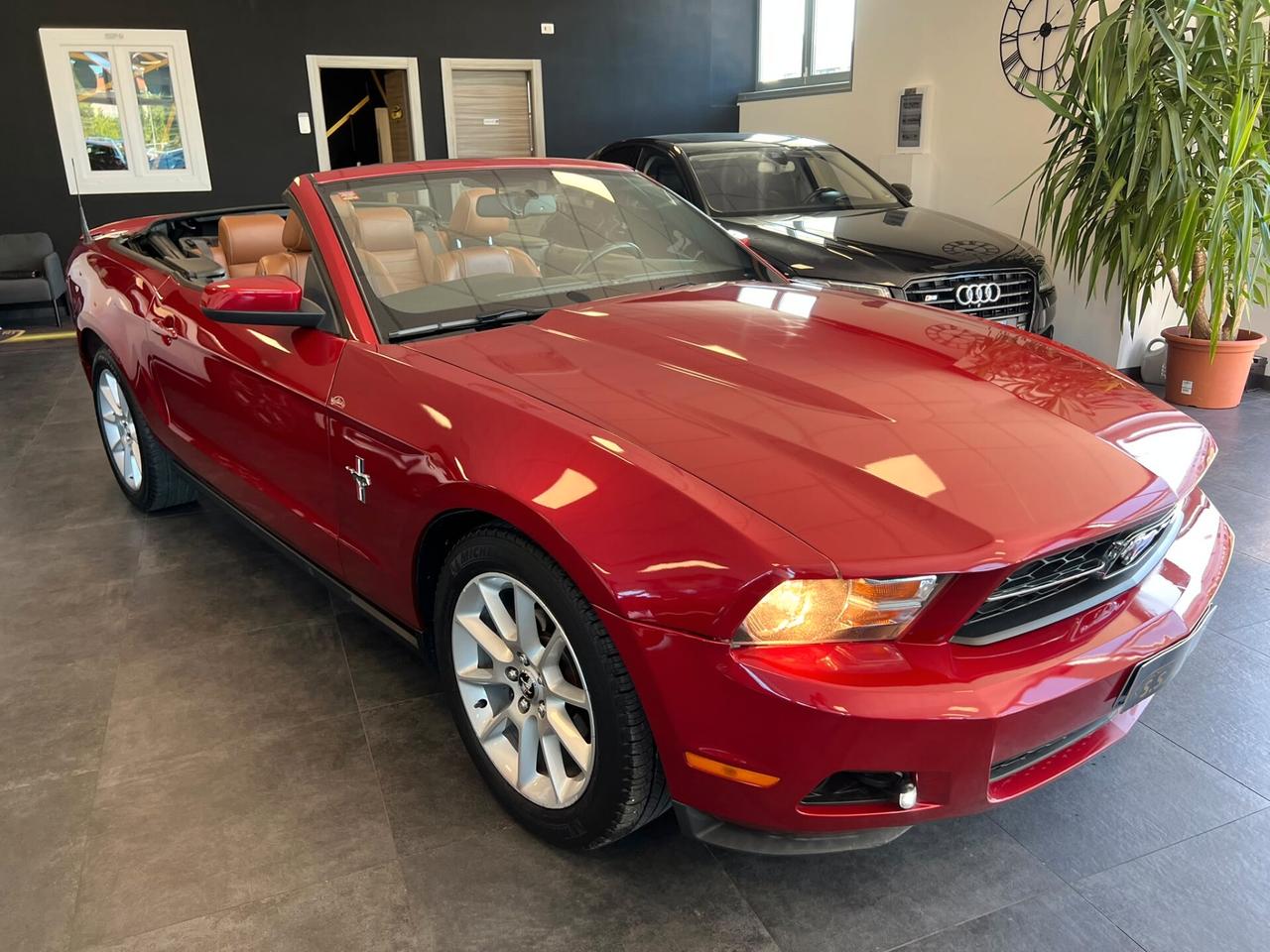 Ford Mustang V6 4.0 CONVERTIBLE