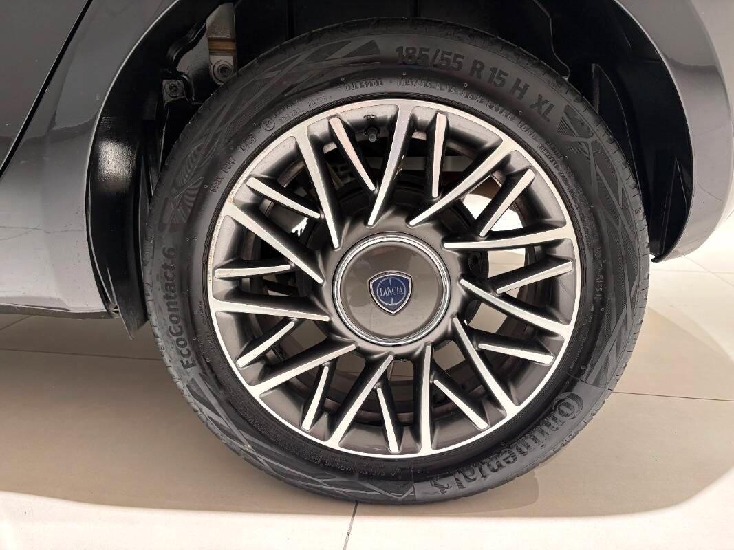 Lancia Ypsilon III 1.0 firefly hybrid Gold Plus s&s 70cv 5p.ti