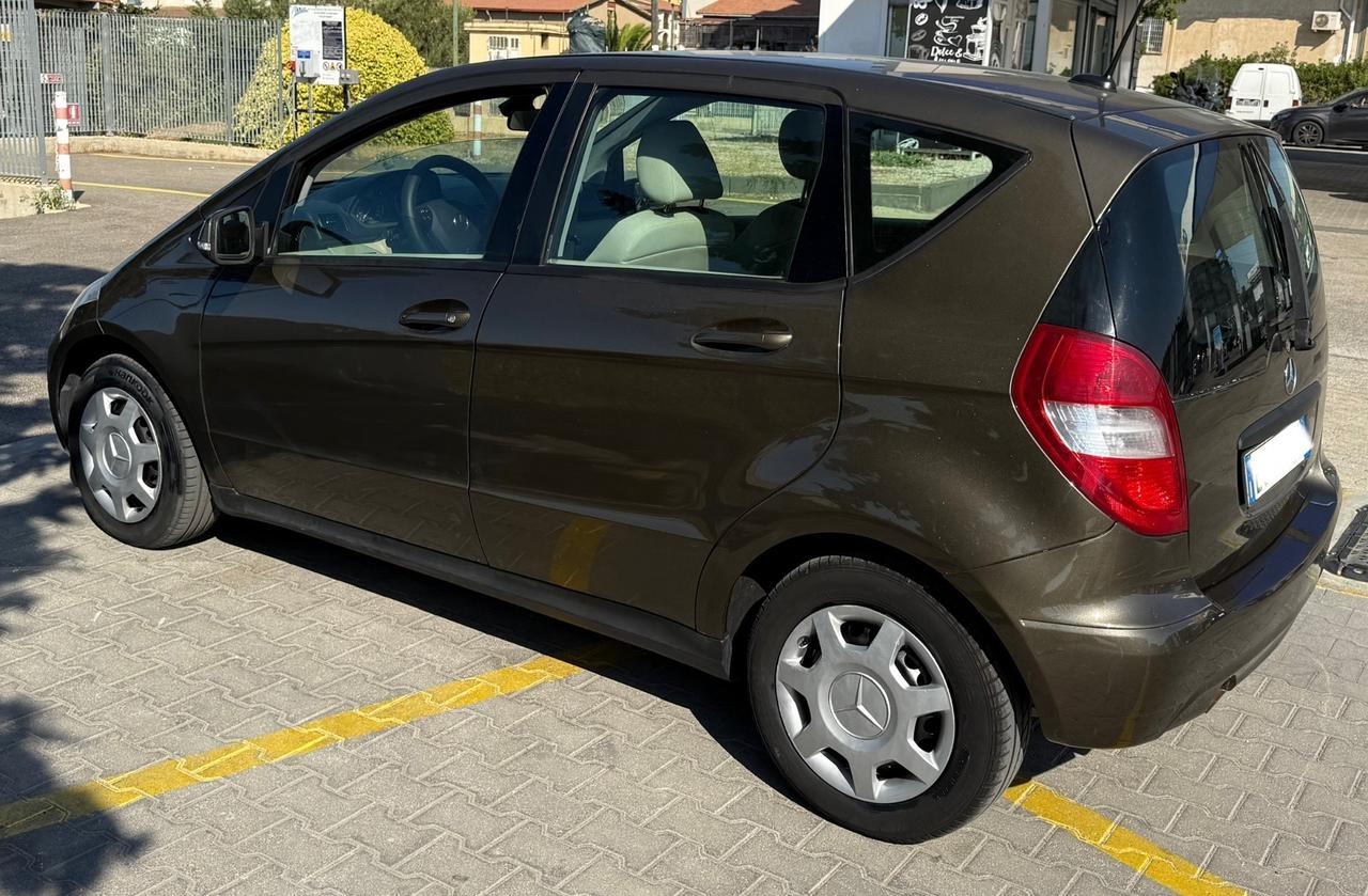 Mercedes-benz A CDI Finanziaria senza Busta paga