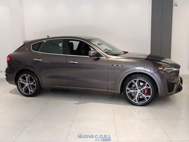 MASERATI Levante V6 Diesel 275 CV AWD Gransport