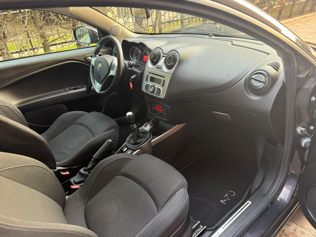 Alfa Romeo MiTo 1.4 105 CV M.air S&S Distinctive Sport Pack