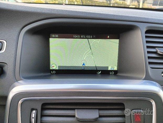 VOLVO V60 D2 1.6 Powershift Kinetic