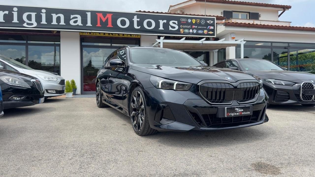 Bmw 540 540d M-SPORT PRO/XDRIVE/TETTO/CERCHI R21/PRONTA CONSEGNA/UFFICIALE/